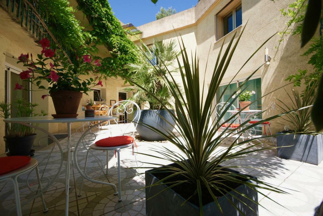 Couette Et Cafe Hotel Montpellier Luaran gambar
